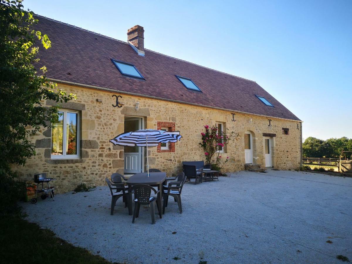 Les Gites Haras Del Paradiso Boitron 外观 照片